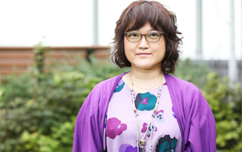 小川真理子